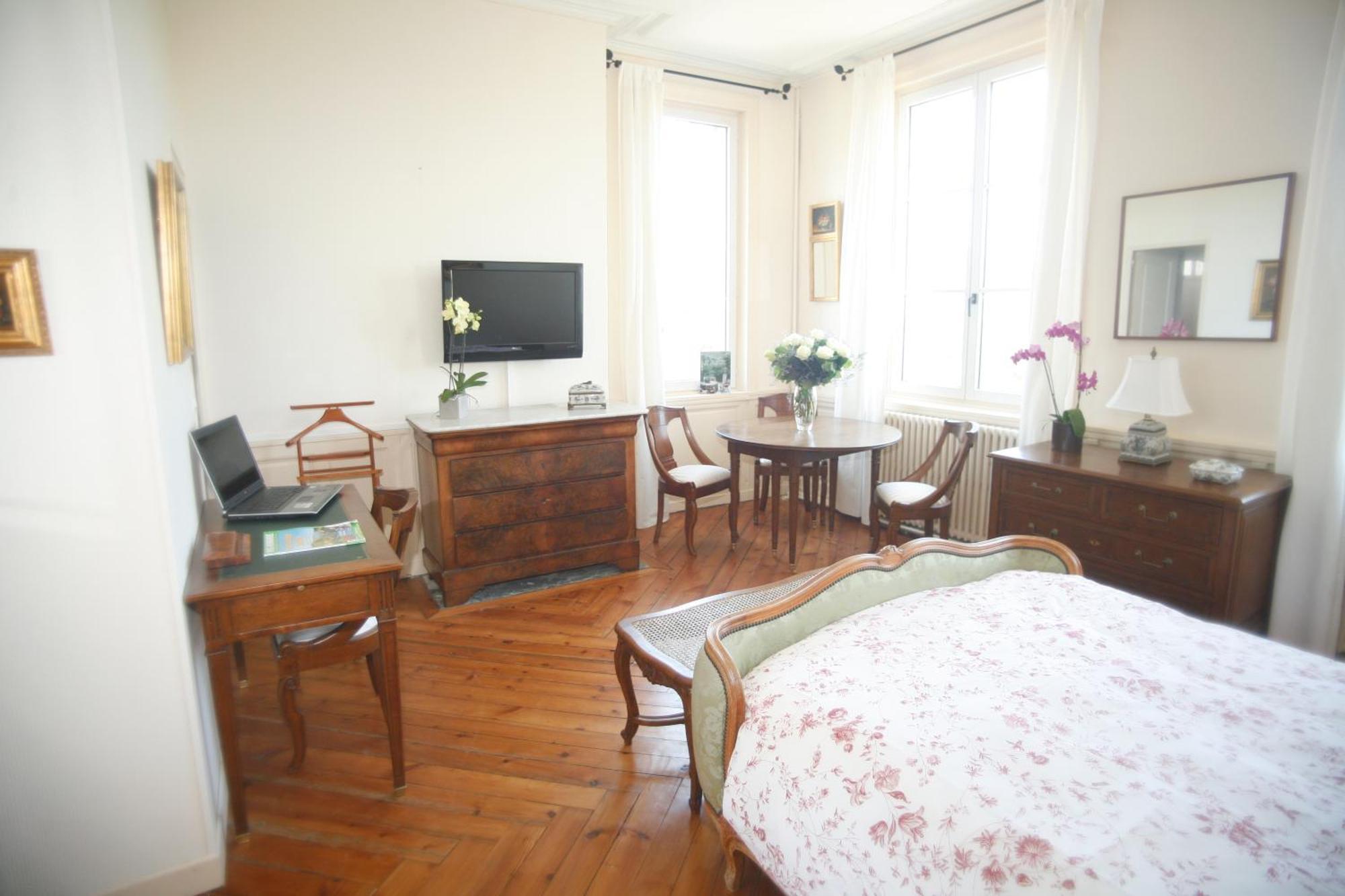 Chambres D'Hotes Autour De La Rose Honfleur Exterior foto